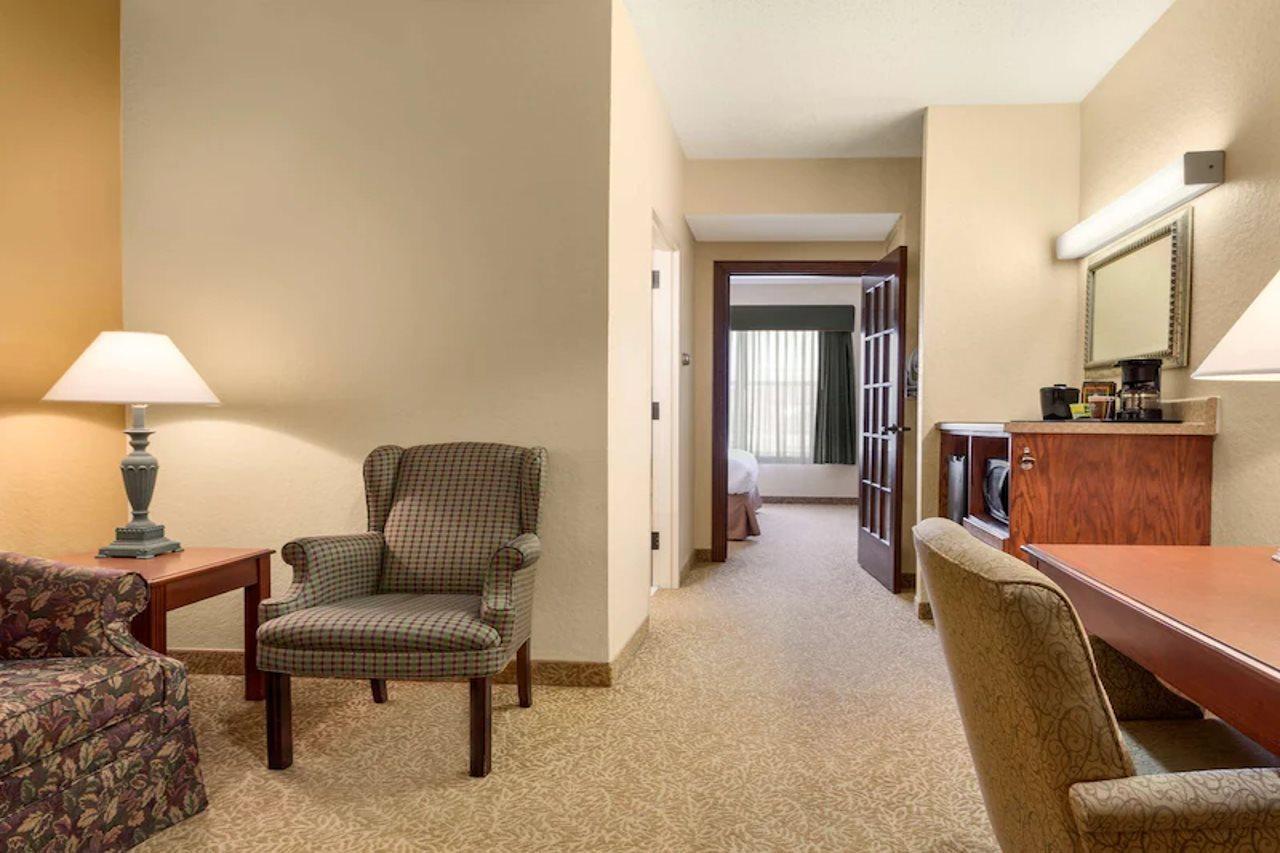 Sonesta Essential Iah Airport Jfk Boulevard - Newly Renovated Houston Extérieur photo